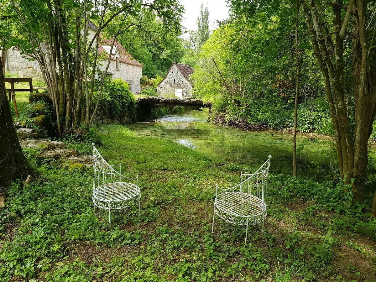 Le Moulin De Jules Et Akasha Bed & Breakfast Labastide-Murat France